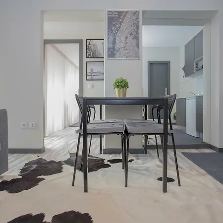 Liiiving - Invictus Bolhao Terrace * بورتو