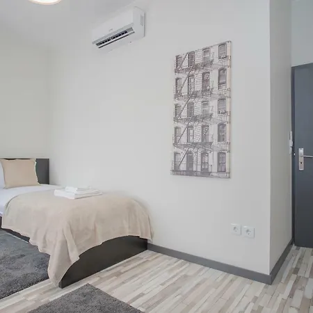 Liiiving - Invictus Bolhao Terrace شقة بورتو