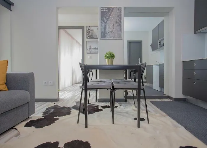 Liiiving - Invictus Bolhao Terrace * Oporto