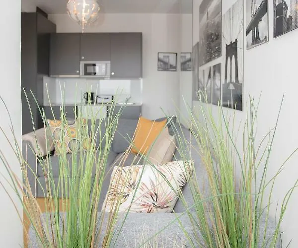 Liiiving - Invictus Bolhao Terrace Порту